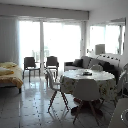 Studio Confort 1Er Etage Face Mer - Les Sables-D'Olonne - Fr-1-331-80